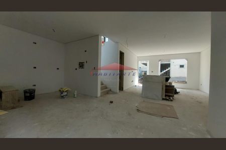 6_photo/94dcfa990b.8815b0ba80454d62-ATLAS-5fb94972-0e02-4a6d-af4c-806b13dce7b8.jpg de casa à venda com 3 quartos, 131m² em Uberaba, Curitiba