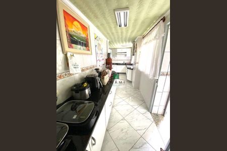 12_photo/94dcfa990d.6e53403f950fb4ab-ATLAS-4b3c6f18-687b-4d8e-88c0-adee06e54bb1.jpg de casa à venda com 3 quartos, 192m² em Uberaba, Curitiba