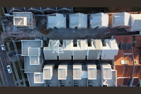 7_photo/94dcfa990d.6eb2b2eb464de51f-ATLAS-50360510-a635-4f1c-aecf-2b8a0b20048d.jpg de casa à venda com 3 quartos, 138m² em Uberaba, Curitiba