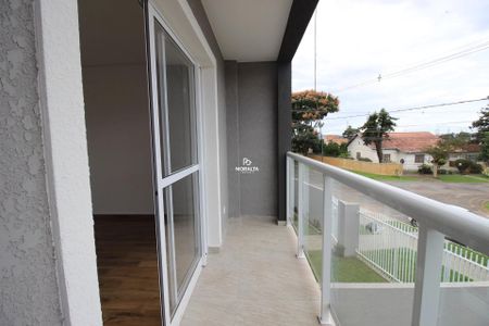 13_photo/94dcfa990d.831fd5555cf6a0d7-ATLAS-578d6255-e51d-4a6e-9b35-0e36d8eead33.jpg de casa à venda com 3 quartos, 150m² em Uberaba, Curitiba