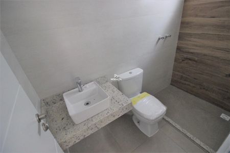 11_photo/94dcfa990d.831fd5555cf6a0d7-ATLAS-ce57f33b-6803-4e33-acd9-f6902d1f6f57.jpg de casa à venda com 3 quartos, 150m² em Uberaba, Curitiba