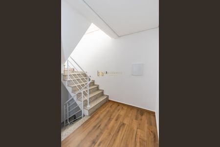 6_photo/94dcfa9913.2166fbebe8fc1b24-ATLAS-d4a65663-e465-4242-b483-24dff4f0a0ba.jpg de casa à venda com 3 quartos, 152m² em Uberaba, Curitiba