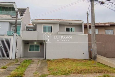 2_photo/94dcfa99a3.dc36aeed31212030-ATLAS-d4f12bc5-afeb-4e2a-9a33-5049c20620bc.jpg de casa à venda com 3 quartos, 145m² em Uberaba, Curitiba