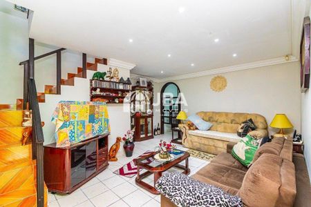 6_photo/94dcfa99bf.ab293f222e583704-ATLAS-0406829a-2ada-4c6c-8d3d-b09bfe02fab1.jpg de casa à venda com 0 quarto, 117m² em Uberaba, Curitiba