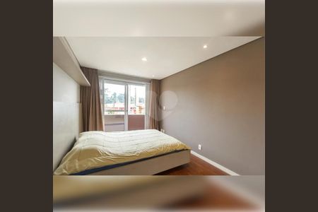 11_photo/94dcfa99c1.2866b196c2edf31d-ATLAS-88f84e1d-1fae-43cf-9d8f-ad46efd12746.jpg de casa à venda com 3 quartos, 154m² em Uberaba, Curitiba