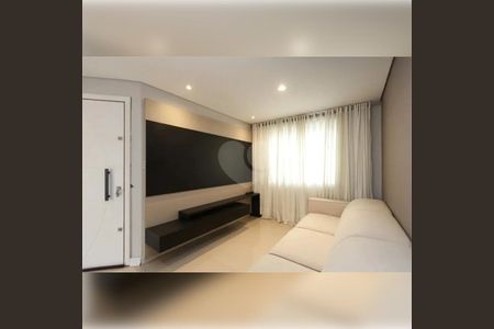 2_photo/94dcfa99c1.2866b196c2edf31d-ATLAS-c94a5ae3-67df-433a-9a7e-329062c6b534.jpg de casa à venda com 3 quartos, 154m² em Uberaba, Curitiba