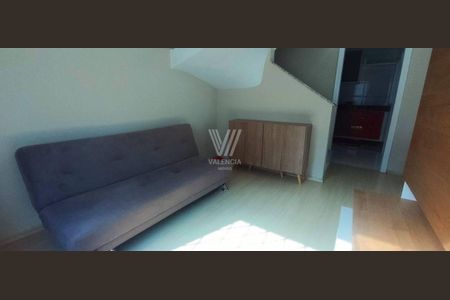 5_photo/94dcfa99dd.2fed7e95ddef69d8-ATLAS-e7e86bab-05a1-4cb7-b3bd-e9df0a228a72.jpg de casa à venda com 3 quartos, 98m² em Uberaba, Curitiba