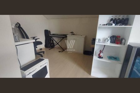 24_photo/94dcfa99dd.2fed7e95ddef69d8-ATLAS-f1c670ee-be53-4d6c-9c19-ea8229b1b5ee.jpg de casa à venda com 3 quartos, 98m² em Uberaba, Curitiba