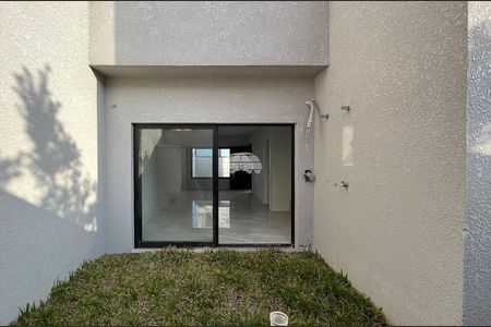 12_photo/94dcfa99e5.5482cecd2b20f7f3-ATLAS-76f95ae1-70e3-4948-98f7-45aa55aa5b1f.jpg de casa para alugar com 3 quartos, 145m² em Uberaba, Curitiba