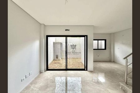 9_photo/94dcfa99e5.598c66e7e5047e83-ATLAS-009d9d09-1c25-4aed-9ec5-a627f0f4ccd2.jpg de casa à venda com 3 quartos, 110m² em Uberaba, Curitiba