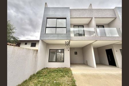 4_photo/94dcfa99e5.598c66e7e5047e83-ATLAS-08d6ecaa-9971-4f85-bc0b-50a2735f4f17.jpg de casa à venda com 3 quartos, 110m² em Uberaba, Curitiba