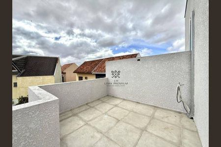 28_photo/94dcfa99e5.598c66e7e5047e83-ATLAS-cf2361a2-7e63-4cf9-b82d-2712c771e889.jpg de casa à venda com 3 quartos, 110m² em Uberaba, Curitiba