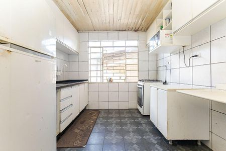 13_photo/94dcfa9a21.01e58fe0f594459a-ATLAS-820f4b00-8a5c-4020-bca4-3d3ba9ad56fc.jpg de casa à venda com 4 quartos, 147m² em Uberaba, Curitiba