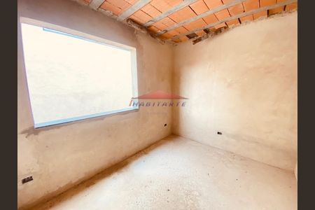 18_photo/94dcfa9a81.7c2ae8445402a222-ATLAS-406234e9-73b7-4fea-bc87-c540a65046ec.jpg de casa à venda com 3 quartos, 108m² em Uberaba, Curitiba