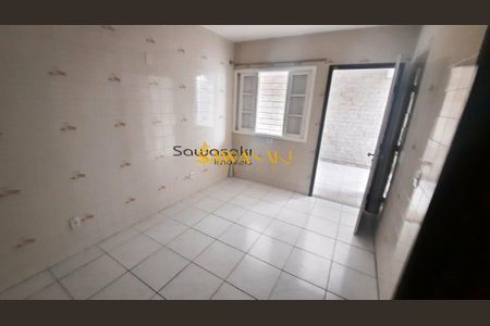 12_photo/94dcfa9acd.1cf36469cc62d903-ATLAS-8f94af06-8a0e-40a0-bbbc-35d07f9a85f4.jpg de casa à venda com 3 quartos, 158m² em Uberaba, Curitiba