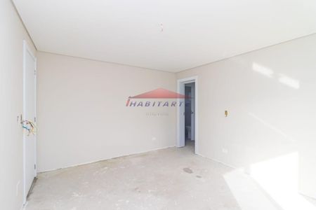 33_photo/94dcfa9b0d.3d07f6ac8c867d31-ATLAS-4ccd31df-f0e0-4fc5-935c-7edcf2345cac.jpg de casa à venda com 4 quartos, 180m² em Uberaba, Curitiba