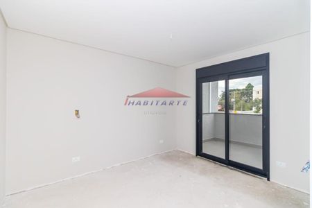 8_photo/94dcfa9b0d.3d07f6ac8c867d31-ATLAS-e1ccf66d-ce60-46f0-975f-ea28952eafbe.jpg de casa à venda com 4 quartos, 180m² em Uberaba, Curitiba