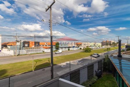 22_photo/94dcfa9b0d.3d07f6ac8c867d31-ATLAS-fb23b05a-e847-42b5-82d1-8bbd5a0d682e.jpg de casa à venda com 4 quartos, 180m² em Uberaba, Curitiba