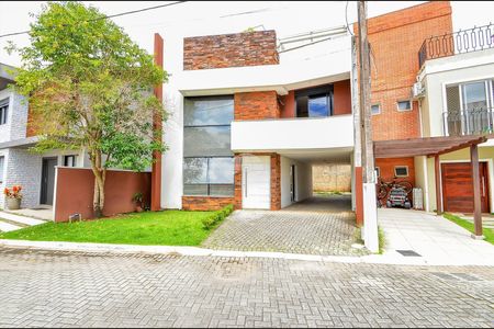 11_photo/94dcfa9b0d.c096f5142eda3168-ATLAS-52046e5d-9395-41b5-a510-ef2e2d7d691d.jpg de apartamento à venda com 4 quartos, 130m² em Uberaba, Curitiba