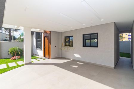 6_photo/94dcfa9b0d.f593c65414f33db3-ATLAS-2bd9e583-721a-4f4e-ac28-3002b7a17eb1.jpg de casa à venda com 4 quartos, 180m² em Uberaba, Curitiba