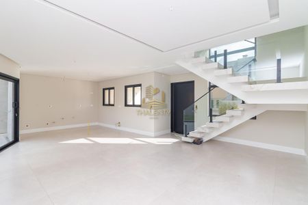 7_photo/94dcfa9b0d.f593c65414f33db3-ATLAS-743d6c24-043e-46bb-afbe-da4c88bd9ec9.jpg de casa à venda com 4 quartos, 180m² em Uberaba, Curitiba