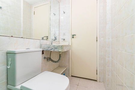 4_photo/94dcfa9b25.c2535f1bbf2a2e17-ATLAS-2d3ca2bd-7383-4814-9914-40f6ecd5620b.jpg de apartamento à venda com 3 quartos, 54m² em Uberaba, Curitiba