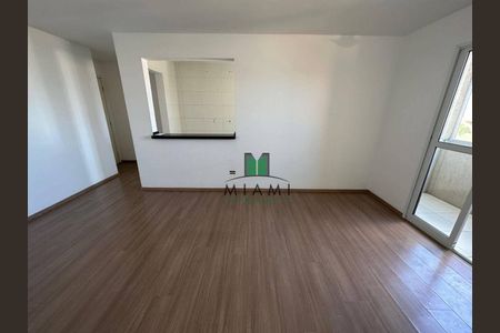 8_photo/94dcfa9b65.7d663be3f83da00a-ATLAS-38309db1-9903-46a7-b64a-d05658b880c6.jpg de apartamento para alugar com 3 quartos, 60m² em Uberaba, Curitiba