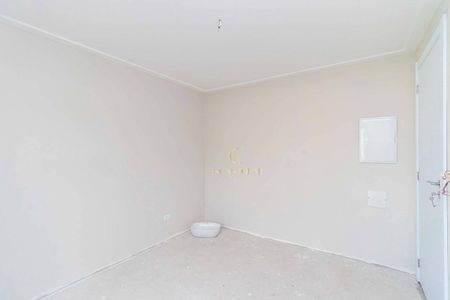 30_photo/94dcfa9b75.215c301729c84c64-ATLAS-5b44a162-e94d-468f-a2b5-2d33040bae10.jpg de casa à venda com 4 quartos, 180m² em Uberaba, Curitiba