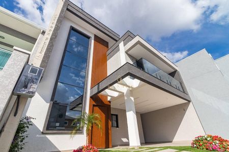 2_photo/94dcfa9b75.215c301729c84c64-ATLAS-6f61b9ce-eda0-42e5-b35d-dd9fef96629f.jpg de casa à venda com 4 quartos, 180m² em Uberaba, Curitiba