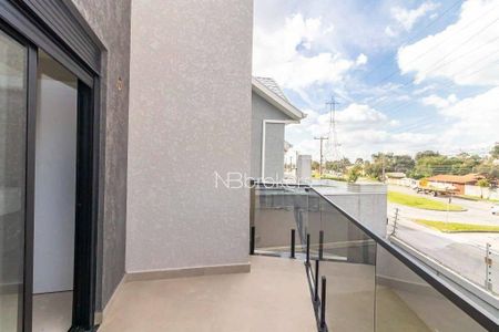 19_photo/94dcfa9b75.ab41e4e09fc2bc48-ATLAS-2ef01178-c0bf-4cb0-898d-ff43edcc6bd6.jpg de casa à venda com 4 quartos, 180m² em Uberaba, Curitiba