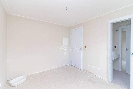 16_photo/94dcfa9b75.ab41e4e09fc2bc48-ATLAS-42e6732d-6bb5-454b-95b3-80196ab0dbd9.jpg de casa à venda com 4 quartos, 180m² em Uberaba, Curitiba