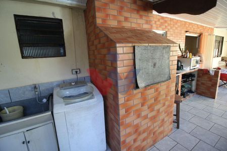 7_photo/94dcfa9bf7.edf2212802869f81-ATLAS-23a5ccdf-be62-4a8c-8996-eec3a16e0df7.jpg de casa à venda com 4 quartos, 131m² em Uberaba, Curitiba