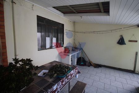 5_photo/94dcfa9bf7.edf2212802869f81-ATLAS-29ecfdc5-2984-454f-978c-5212961bb75c.jpg de casa à venda com 4 quartos, 131m² em Uberaba, Curitiba