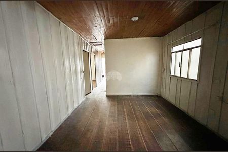 5_photo/94dcfa9ddd.ccfee957a0edc138-ATLAS-74490295-bb14-4850-b9b7-c7a39ecbec2a.jpg de casa para alugar com 3 quartos, 70m² em Uberaba, Curitiba