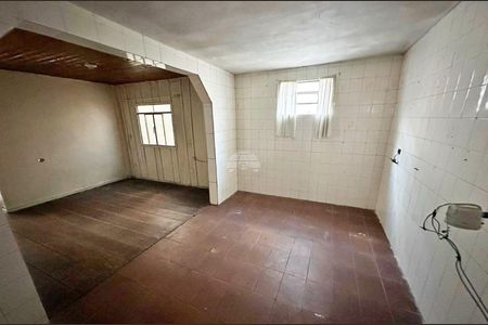 11_photo/94dcfa9ddd.ccfee957a0edc138-ATLAS-e7ea8533-586a-4818-aa58-74f6aa928b87.jpg de casa para alugar com 3 quartos, 70m² em Uberaba, Curitiba