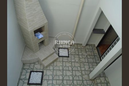 6_photo/94dcfa9e0d.1c5845dead7872b3-ATLAS-43db7f63-6149-4e9b-9feb-18cafc64d978.jpg de casa à venda com 3 quartos, 160m² em Uberaba, Curitiba