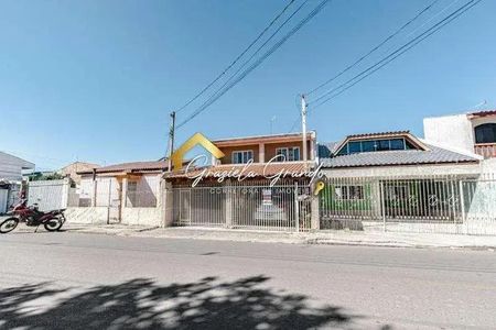 3_photo/94dcfa9e77.80b8539caa4e34c3-ATLAS-5991956c-cdec-4772-8e34-29af72cc88a5.jpg de casa à venda com 4 quartos, 194m² em Uberaba, Curitiba