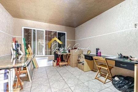 8_photo/94dcfa9e77.80b8539caa4e34c3-ATLAS-c23a5f01-4bbd-4a5c-876d-c199e31ec93d.jpg de casa à venda com 4 quartos, 194m² em Uberaba, Curitiba