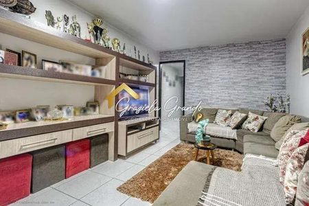 9_photo/94dcfa9e77.80b8539caa4e34c3-ATLAS-d27c6037-24c7-4196-9e82-e5e7d2bbe369.jpg de casa à venda com 4 quartos, 194m² em Uberaba, Curitiba