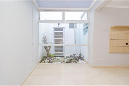 11_photo/94dcfa9f85.2b57347f83d48e3d-ATLAS-42a58b10-4148-4dcc-92d9-8fbb7fc8658d.jpg de casa à venda com 3 quartos, 112m² em Uberaba, Curitiba