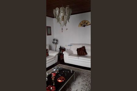 6_photo/94dcfa9fa5.a5b61410c387fb0a-ATLAS-c4e62f4c-0b5a-4103-af6d-275322ce3d9a.jpg de casa à venda com 4 quartos, 120m² em Uberaba, Curitiba