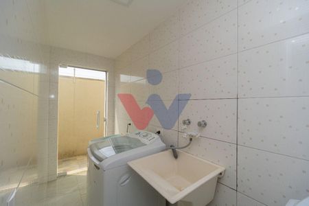 16_photo/94dcfaa069.c54d8ccd00eda198-ATLAS-7160667c-8e28-4c9a-a717-cd34b36daaf0.jpg de casa à venda com 5 quartos, 265m² em Uberaba, Curitiba