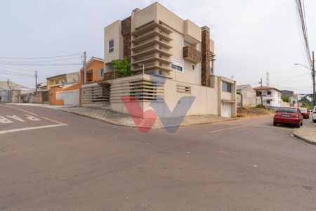 19_photo/94dcfaa069.c54d8ccd00eda198-ATLAS-e0e66595-6149-450e-829f-8c4e09e2380d.jpg de casa à venda com 5 quartos, 265m² em Uberaba, Curitiba