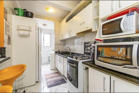 3_photo/94dcfaa18d.7bc99dcde515d2ab-ATLAS-06efa4fb-3c43-41d0-94be-8256cee25255.jpg de apartamento à venda com 2 quartos, 61m² em Uberaba, Curitiba