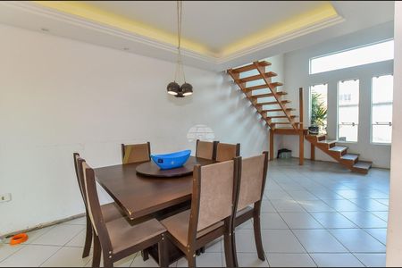 3_photo/94dcfaa1a5.dc8bbd111761e841-ATLAS-0fccf96c-0c1e-4a19-90a7-1750d005fe16.jpg de casa à venda com 2 quartos, 80m² em Uberaba, Curitiba