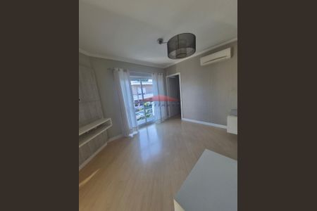 26_photo/94dcfaa215.3be64ff4f61ae86c-ATLAS-fb90cb64-7886-439a-ab32-49724f477314.jpg de casa à venda com 4 quartos, 245m² em Uberaba, Curitiba