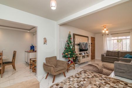 6_photo/94dcfaa21f.8085e121eea213b8-ATLAS-56e8be43-8607-4fe1-a21d-0f875b5f57ff.jpg de casa à venda com 3 quartos, 100m² em Uberaba, Curitiba