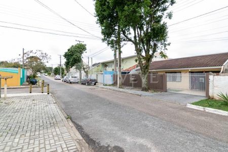 2_photo/94dcfaa21f.8085e121eea213b8-ATLAS-c01e5c1a-bc58-4886-8140-40bb77503b87.jpg de casa à venda com 3 quartos, 100m² em Uberaba, Curitiba