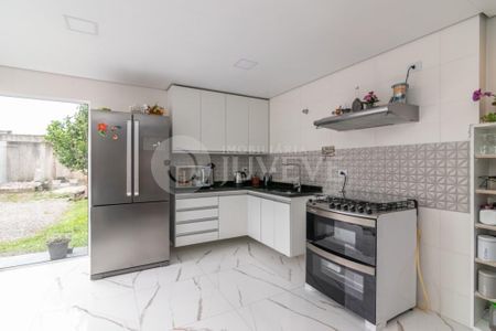 9_photo/94dcfaa21f.8085e121eea213b8-ATLAS-d5372279-6065-4c8a-b25f-3268aa5b4ff6.jpg de casa à venda com 3 quartos, 100m² em Uberaba, Curitiba