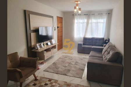 3_photo/94dcfaa21f.cffb207c7562397b-ATLAS-33b3f053-46f3-40fd-90af-3463871d0f8e.jpg de casa à venda com 3 quartos, 115m² em Uberaba, Curitiba